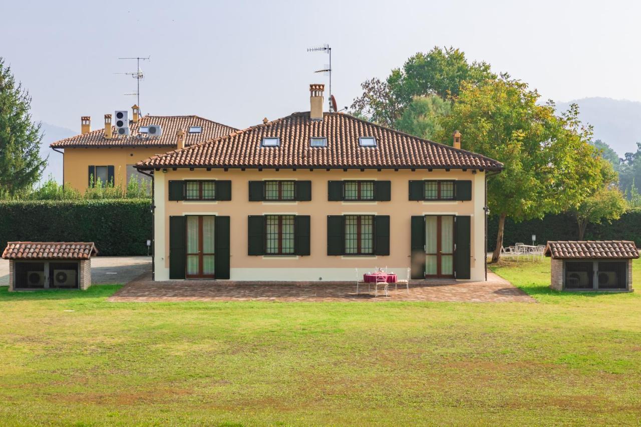 Ca' Malvasia - Bolognarooms Montecchio  Kültér fotó